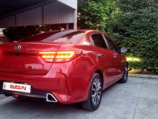 2020 Kia Rio IV Рестайлинг, красный, 1350000 рублей, вид 4