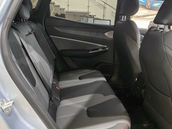 2026 Geely Cityray, голубой - вид 11