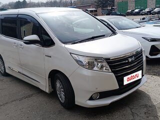 2014 Toyota Noah III (R80), белый, 1950000 рублей, вид 3