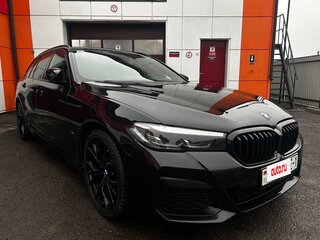 2020 BMW 5 серии 520d xDrive VII (G30/G31/G38) Рестайлинг, чёрный, 3425000 рублей, вид 3