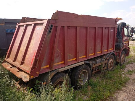 2021 КамАЗ 65801, красный, 2553600 рублей, вид 3