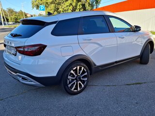 2024 Lada (ВАЗ) Vesta SW Cross I Рестайлинг (NG), белый, 1730000 рублей, вид 5