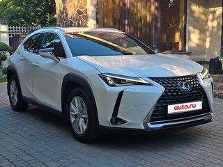 2020 Lexus UX 200 I, белый, 3290000 рублей, вид 4
