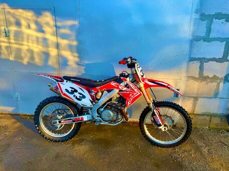 2012 Honda CRF 450R, красный, 320000 рублей, вид 3