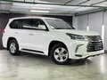 2017 Lexus LX 450d III Рестайлинг 2, белый, 6950000 рублей - вид 1