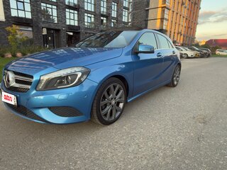 2014 Mercedes-Benz A-Класс 200 III (W176), голубой, 1900000 рублей, вид 1