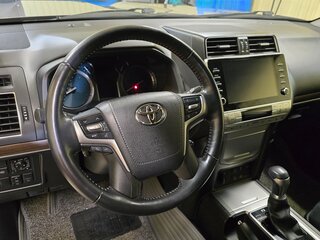 2020 Toyota Land Cruiser Prado 150 Series Рестайлинг 3, коричневый, 6490000 рублей, вид 5