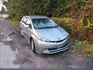 2009 Toyota Wish II, серый, 1350000 рублей, вид 3