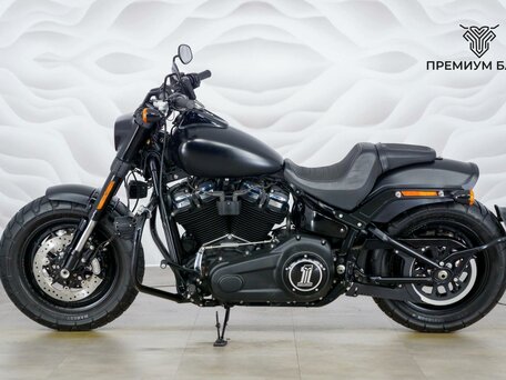 2017 Harley-Davidson Fat Bob, чёрный, 1477000 рублей, вид 2