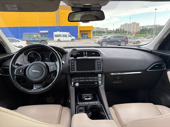 2017 Jaguar F-Pace I, синий, 2600000 рублей - вид 8