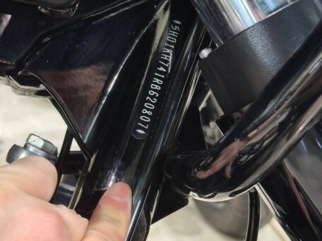 2024 Harley-Davidson Road Glide, чёрный, 2700000 рублей, вид 4