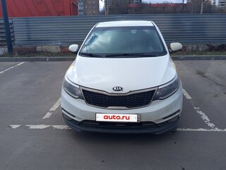2017 Kia Rio III Рестайлинг, белый, 500000 рублей, вид 2