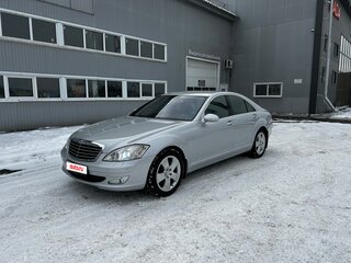 2006 Mercedes-Benz S-Класс 350 V (W221), серебристый, 1800000 рублей, вид 3