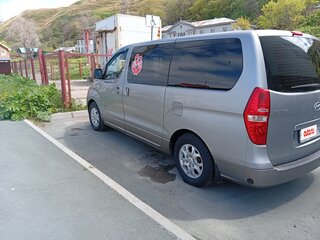 2011 Hyundai H-1 II, серебристый, 1500000 рублей, вид 5