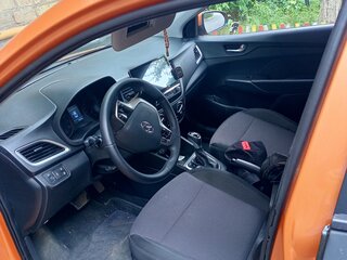 2018 Hyundai Solaris II, оранжевый, 980000 рублей, вид 5