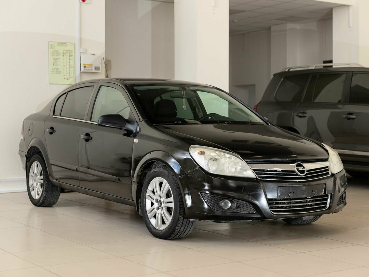 Открыть фотографии: Opel Astra H Рестайлинг