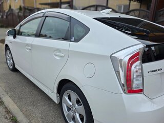 2012 Toyota Prius III Рестайлинг (XW30), белый, 1400000 рублей, вид 5