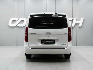 2019 Hyundai Grand Starex I Рестайлинг 2, белый, 3999000 рублей, вид 4