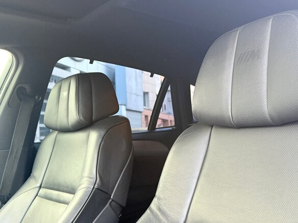 2011 BMW X6 M I (E71), синий, 2000000 рублей - вид 10