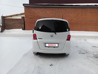 2014 Honda Freed Spike I Рестайлинг 2, белый, 970000 рублей, вид 4