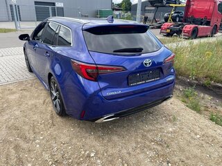 2024 Toyota Corolla XII (E210) Рестайлинг, синий, 4440000 рублей, вид 3