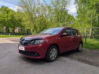 2014 Renault Sandero II, красный, 750000 рублей, вид 4