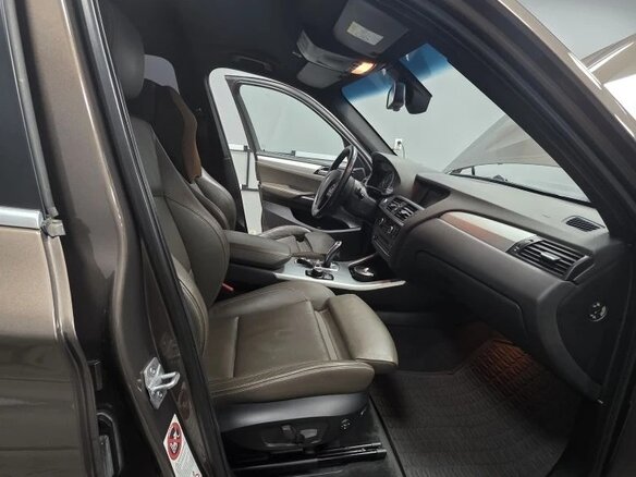 2013 BMW X3 28i xDrive II (F25), коричневый, 1800000 рублей - вид 12