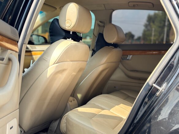 2005 Audi A4 III (B7), чёрный, 700000 рублей - вид 26