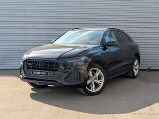 2021 Audi Q8 45 TDI I (4M), чёрный, 7390000 рублей, вид 1