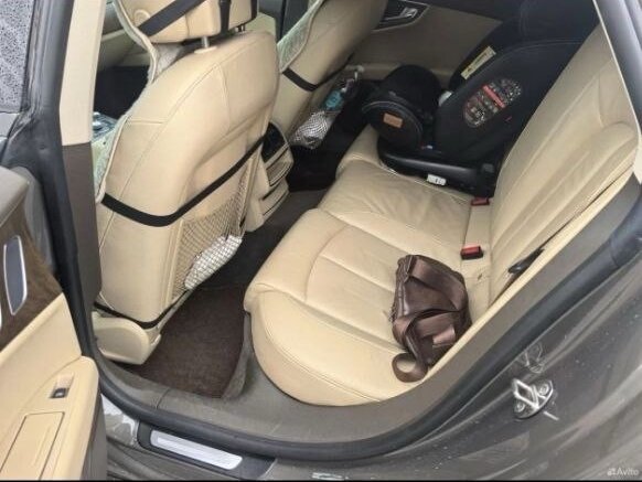 2010 Audi A7 I (4G), серый, 1700000 рублей - вид 14