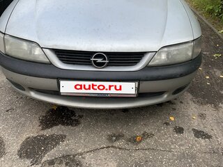 1998 Opel Vectra B, серебристый, 185000 рублей, вид 2