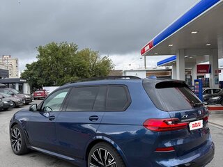 2021 BMW X7 40d I (G07), синий, 6850000 рублей, вид 4