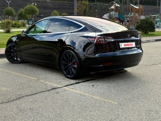 2019 Tesla Model 3 Performance I, чёрный, 3700000 рублей, вид 3