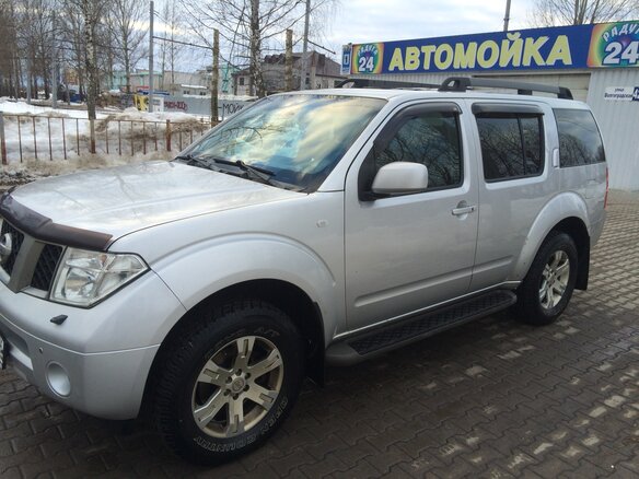 2005 Nissan Pathfinder III, серый, 1500000 рублей - вид 4