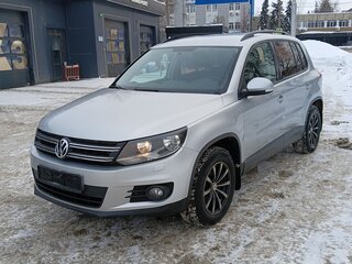 2011 Volkswagen Tiguan I Рестайлинг, серебристый, 1050000 рублей, вид 1