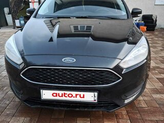 2016 Ford Focus III Рестайлинг, чёрный, 900000 рублей, вид 1
