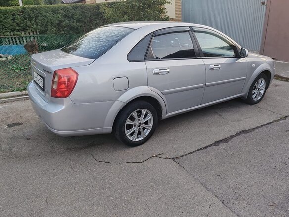 2007 Chevrolet Lacetti I, серебристый, 430000 рублей - вид 9