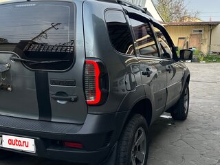 2014 Chevrolet Niva I Рестайлинг, серый, 650000 рублей, вид 3