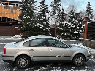 1998 Volkswagen Passat B5, серебристый, 420000 рублей, вид 2