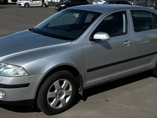 2007 Skoda Octavia II (A5), серебристый, 990000 рублей, вид 2
