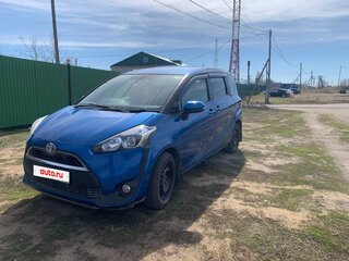 2017 Toyota Sienta II, синий, 1150000 рублей, вид 1