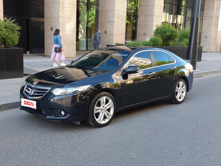 2011 Honda Accord VIII Рестайлинг, чёрный, 1740000 рублей, вид 1