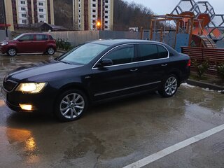 2014 Skoda Superb II Рестайлинг, чёрный, 2300000 рублей, вид 4