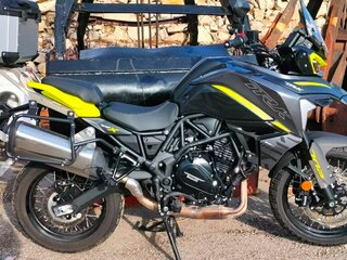 Benelli TRK 702 X