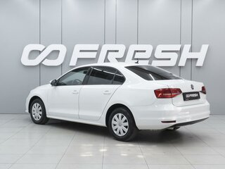 2016 Volkswagen Jetta VI Рестайлинг, белый, 1120000 рублей, вид 2