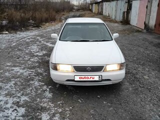 1994 Nissan Sunny B14, белый, 270000 рублей, вид 1