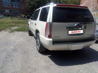 2013 Cadillac Escalade III, белый, 3200000 рублей, вид 2