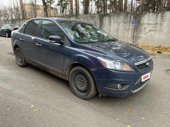 2011 Ford Focus II Рестайлинг, синий, 651000 рублей - вид 3