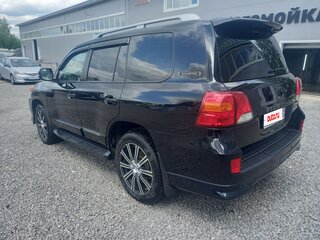 2014 Toyota Land Cruiser 200 Series Рестайлинг 1, чёрный, 3600000 рублей, вид 3