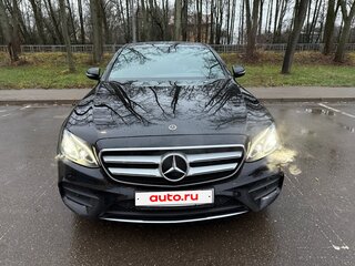 2017 Mercedes-Benz E-Класс 200 V (W213, S213, C238), чёрный, 3870000 рублей, вид 1